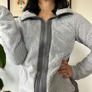 The North Face Furry Fleece Full Zip Jacket Womens Small Grey Gray Cozy Soft